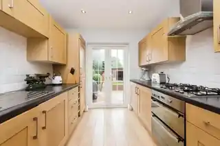 97 Hall Farm Drive, photo 3