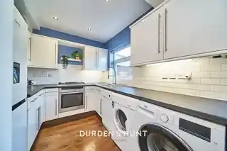 97 Seymer Road, photo 3