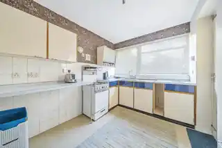 97 St Stephens Road, photo 3