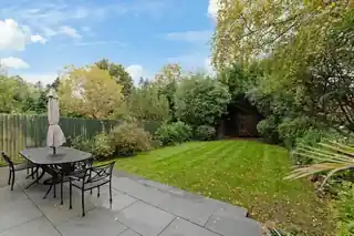 97 Surbiton Hill Park, photo 3