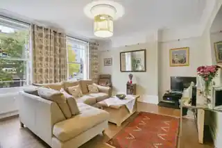 97C Lansdowne Lane, photo 3