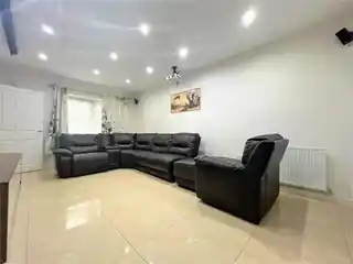 98 Autumn Way, photo 4