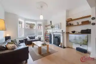 98 Inderwick Road, photo 3