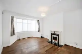 98 Onslow Gardens, photo 4
