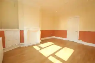 99 Armstead Walk, photo 4