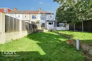 99 Bensham Manor Road, photo 3