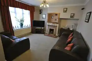 99 Rogers Road, photo 3