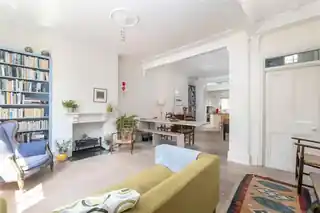 99 Sussex Way, photo 4