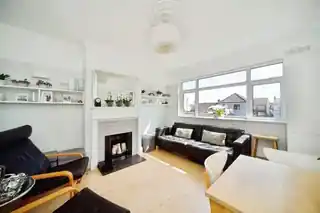 9A Grosvenor Road, photo 2