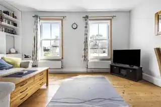 9A Wordsworth Road, photo 3